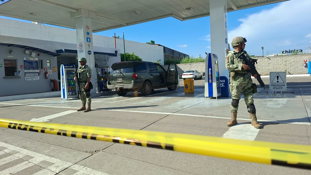 VIDEO| Ataque armado en gasolinera deja dos personas sin vida en el sector Humaya de Culiacán