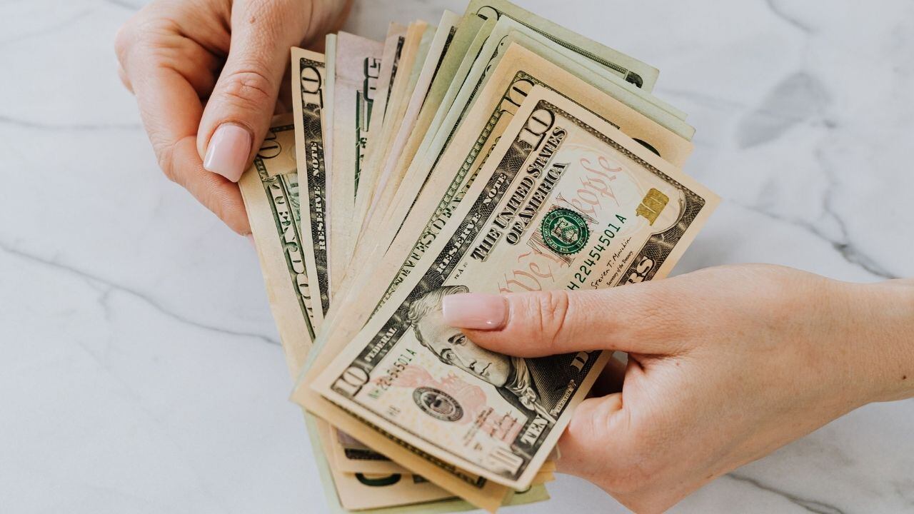 Precio del dólar HOY martes ¿A cuánto se cotiza en Sinaloa?