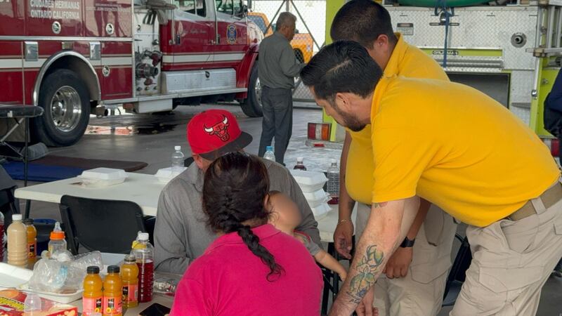 Sobrevivientes camión incendiado en Angostura.